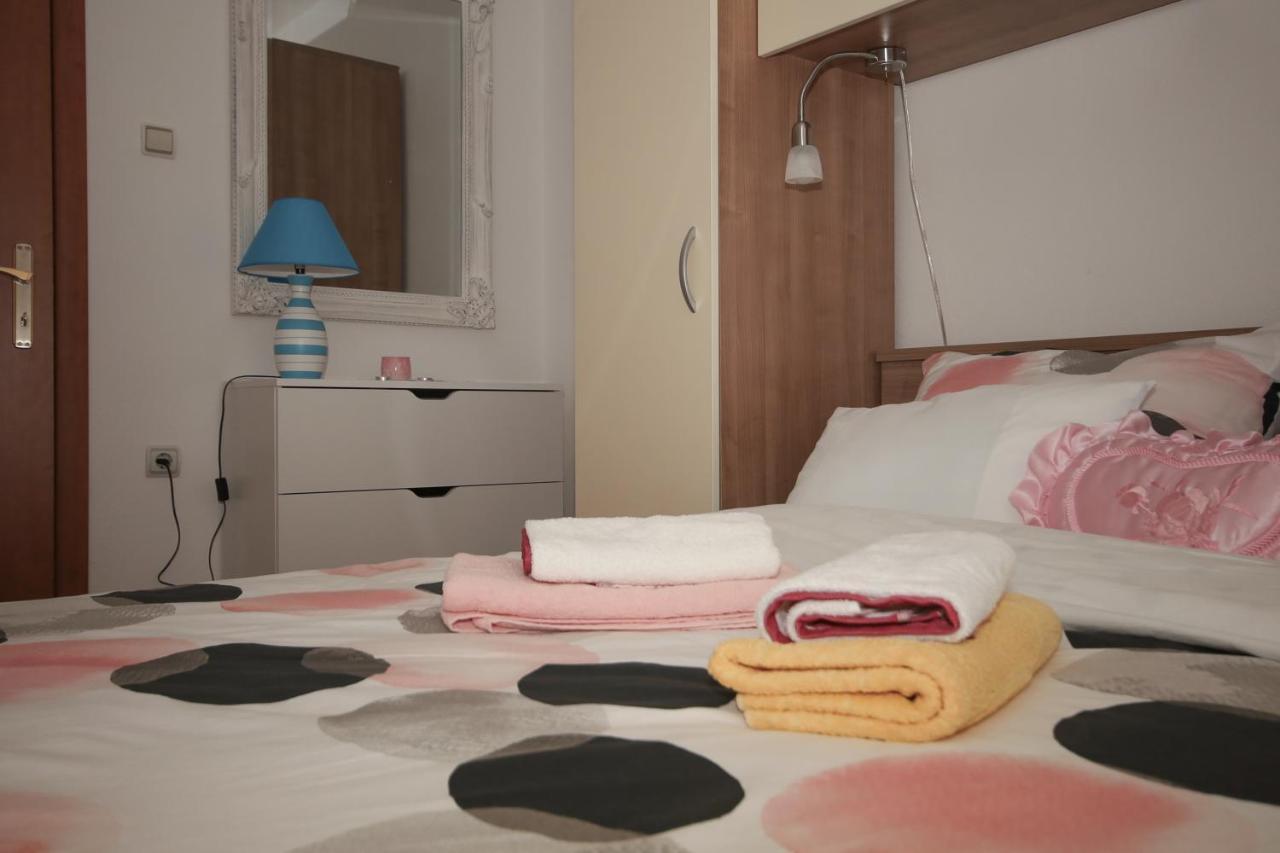Apartman Lucija & Luka Otočac Eksteriør bilde